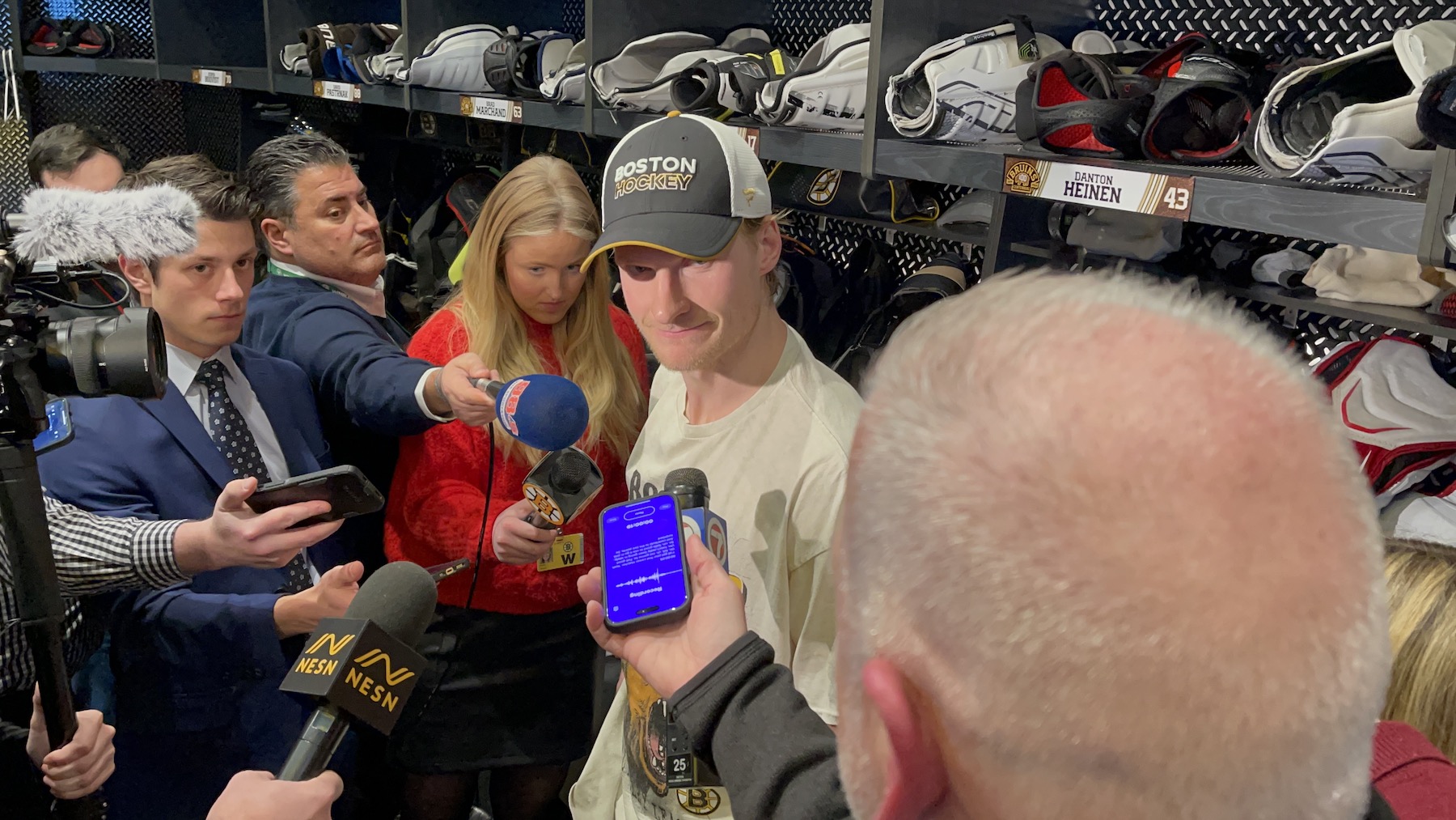 Danton Heinen hat trick