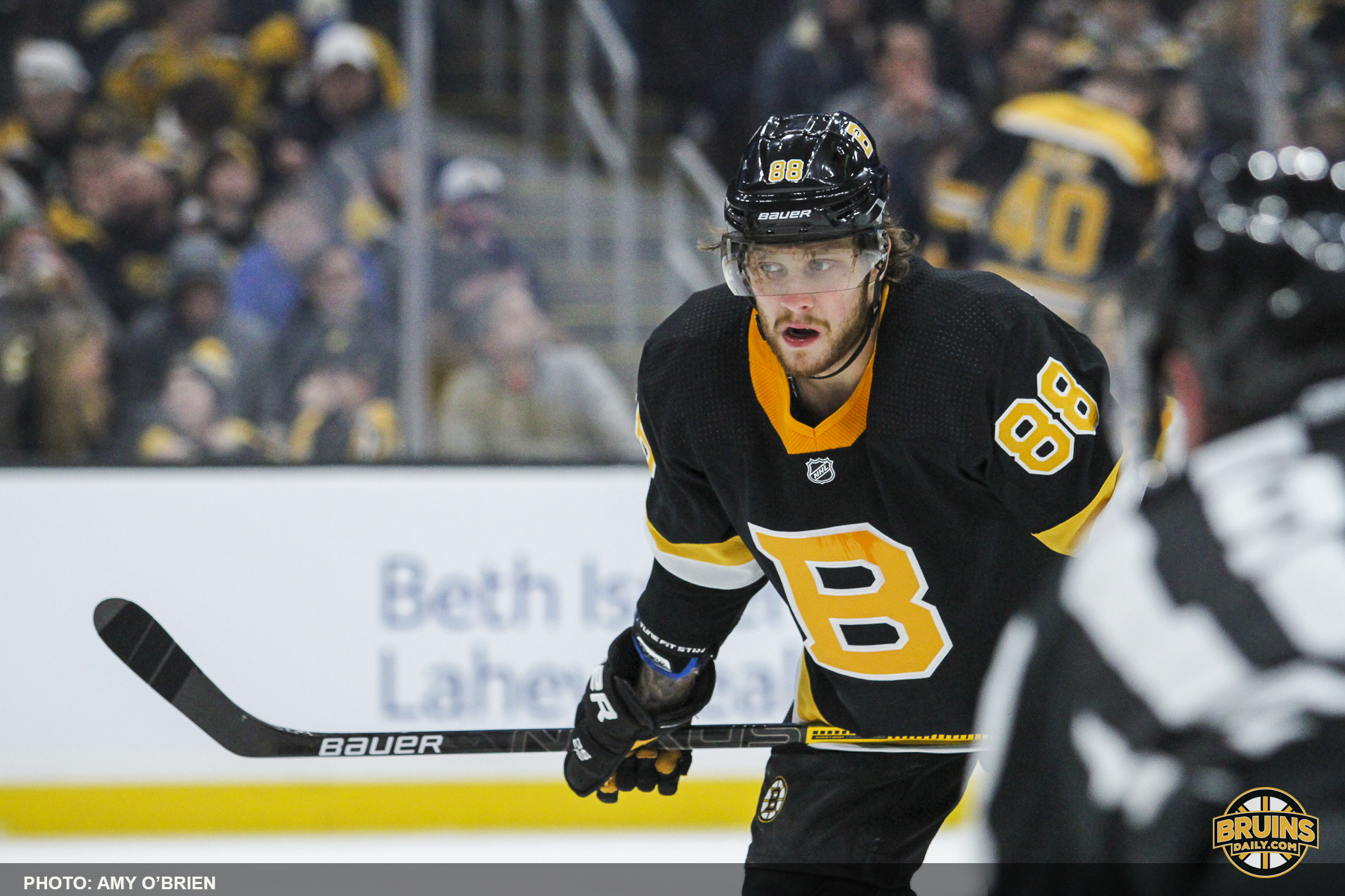 Bruins white knuckle Coyotes