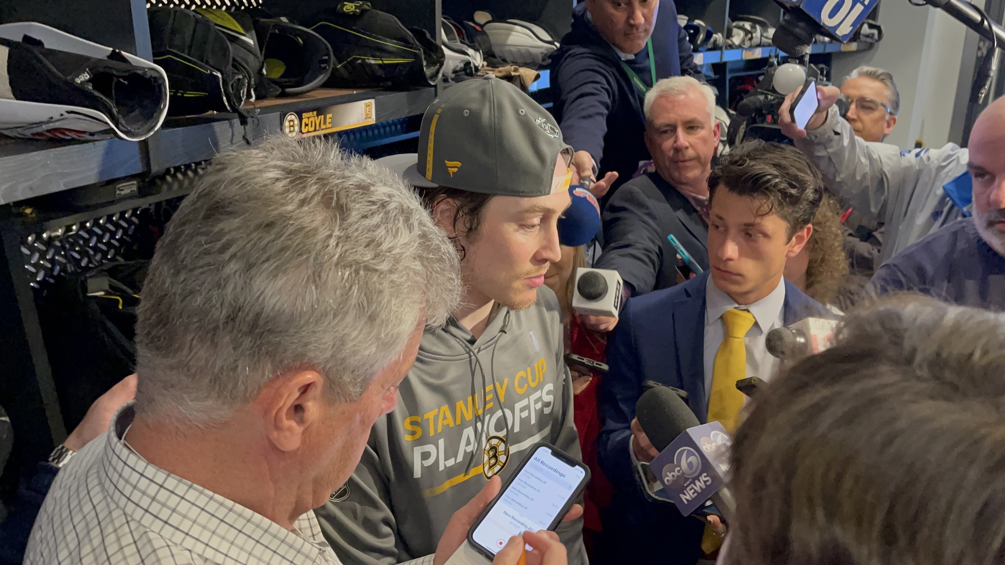 Bruins persevere without Bergeron