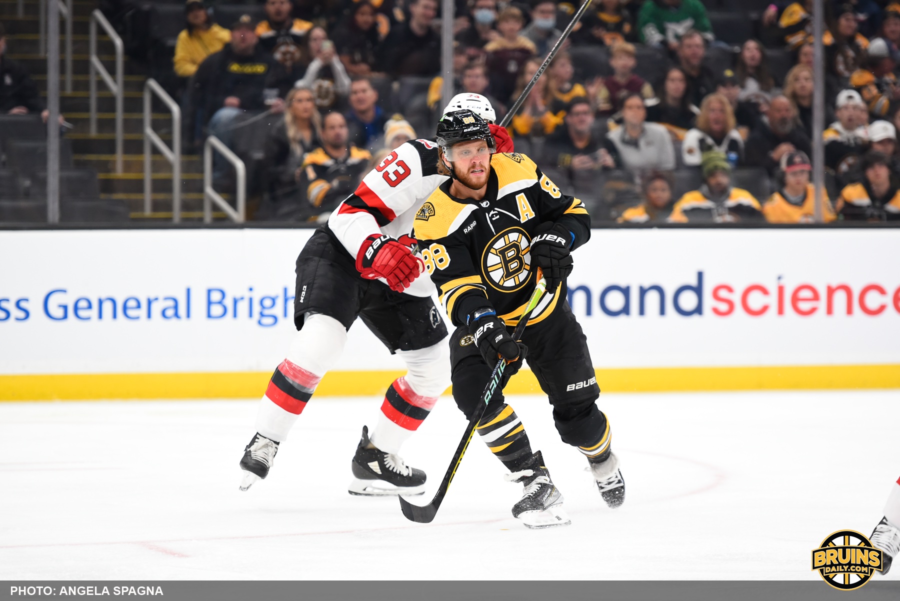 Bruins slow start survive