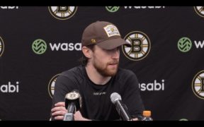 Bruins overcome Fleury replay