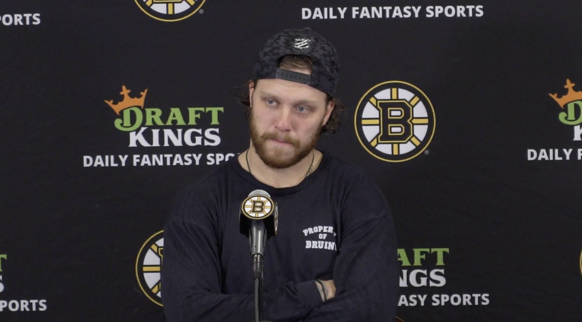 Bruins rout Avalanche