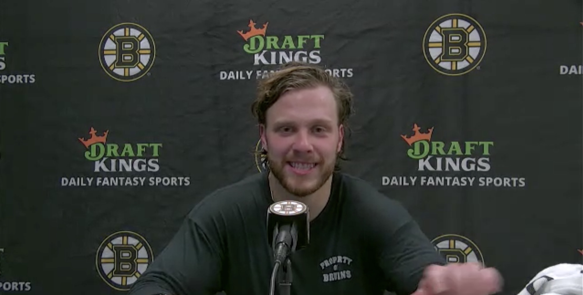 Bruins 'krack' win column