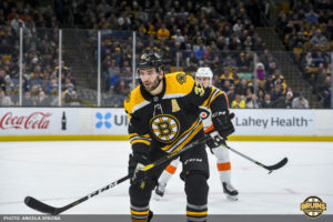 Bruins sway win Flyers