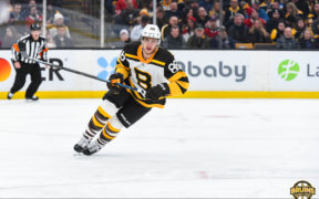 Bruins rout Canadiens