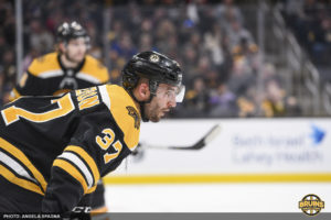 Bruins stay hot