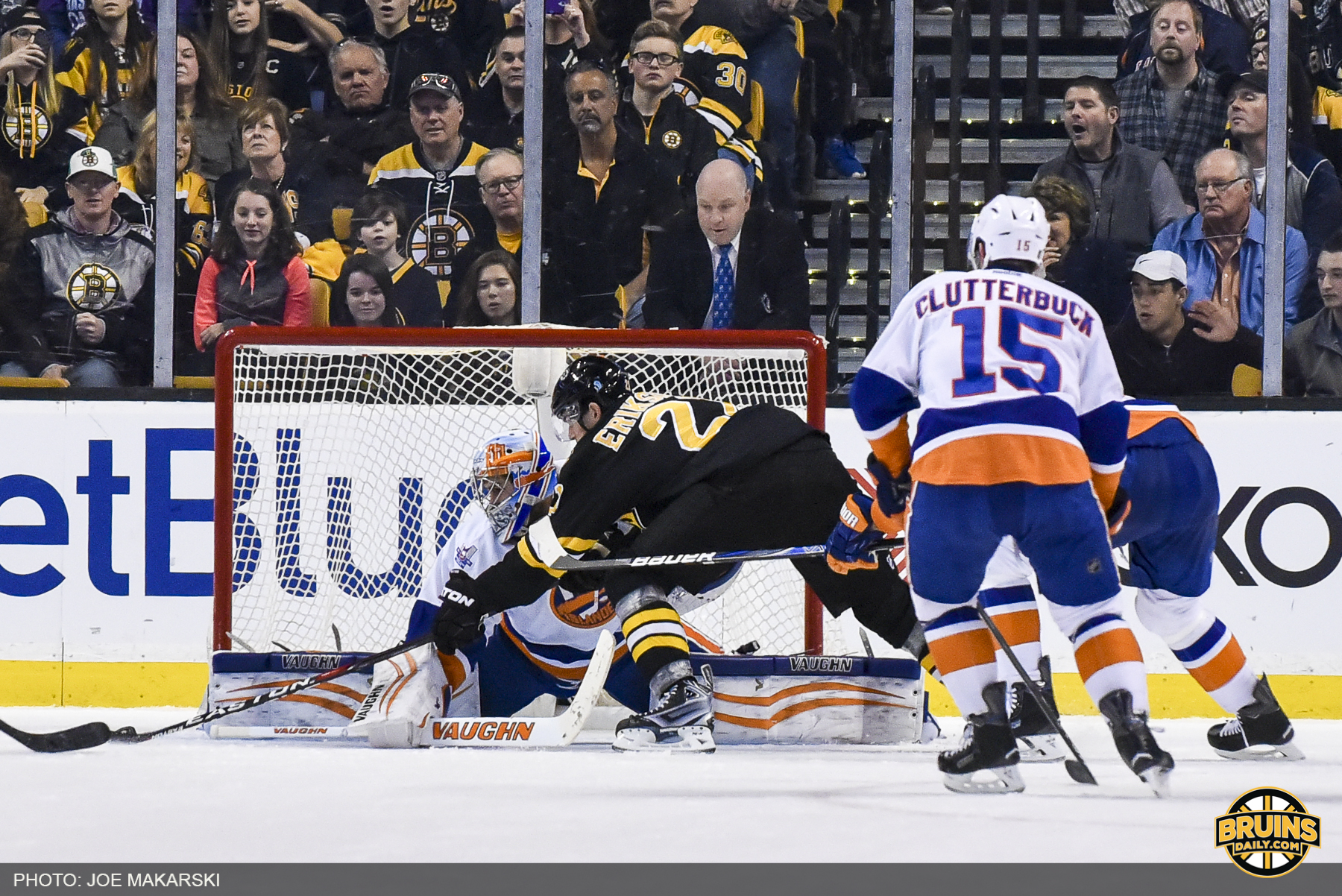 Bruins-Islanders