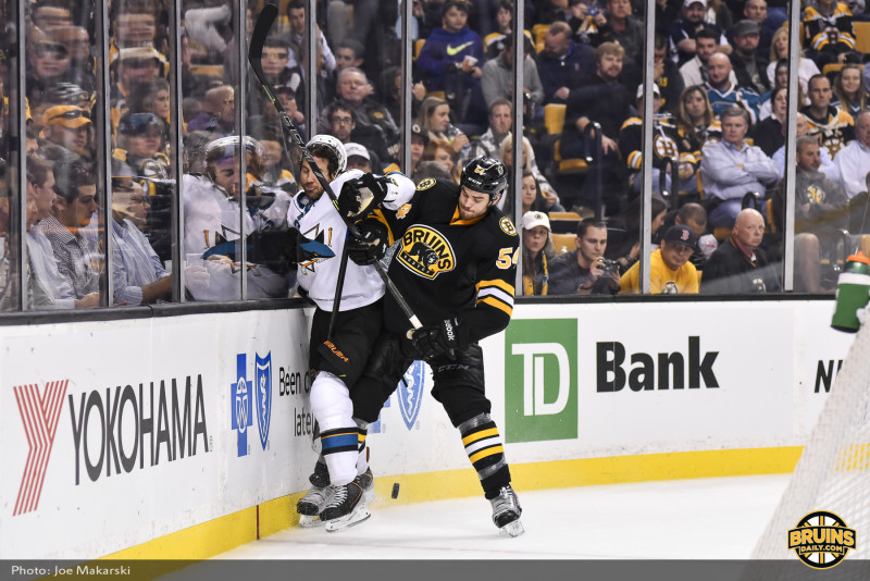 2014-10-21_Boston_Bruins_vs_San_Jose_Sharks-16 (1)