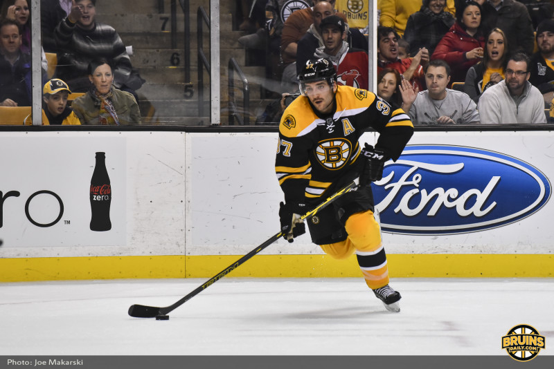 2014-11-10_Boston_Bruins_vs_New_Jersey_Devils-12