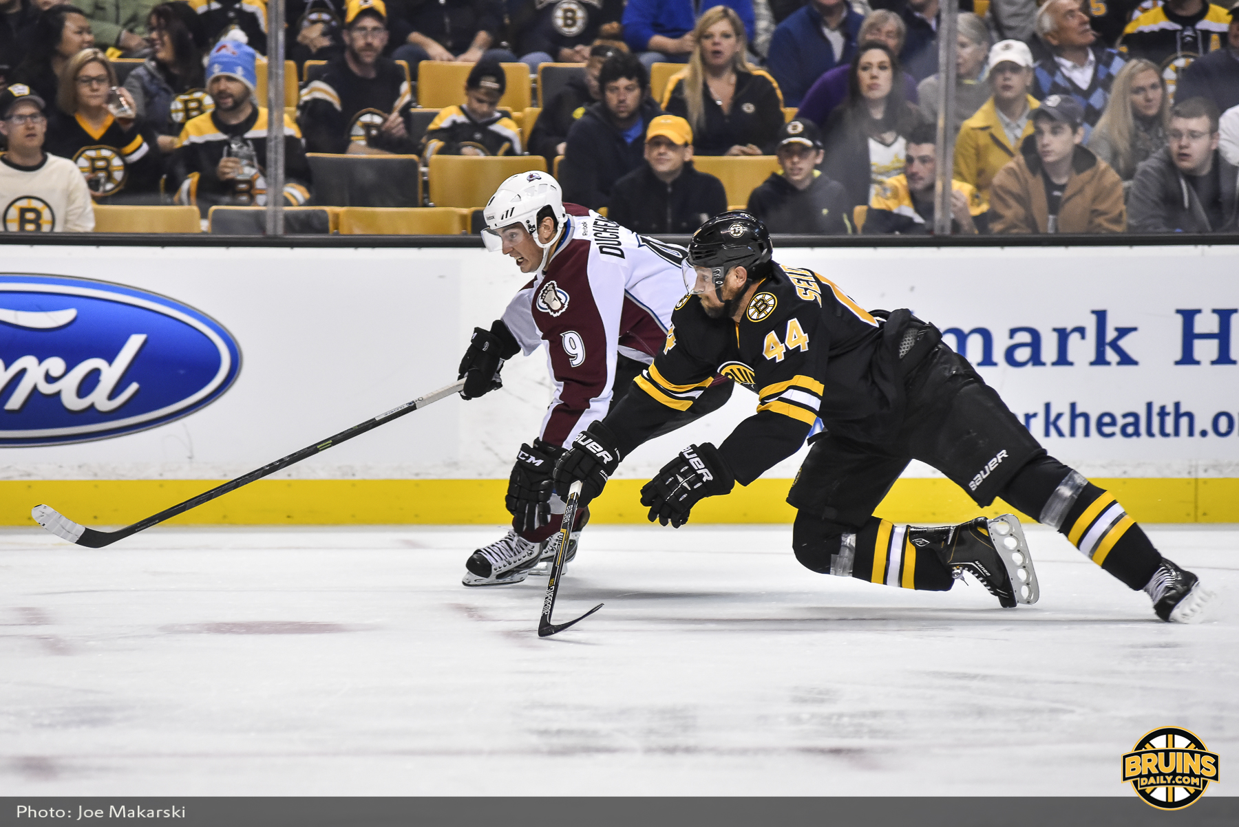 Avalanche at Bruins