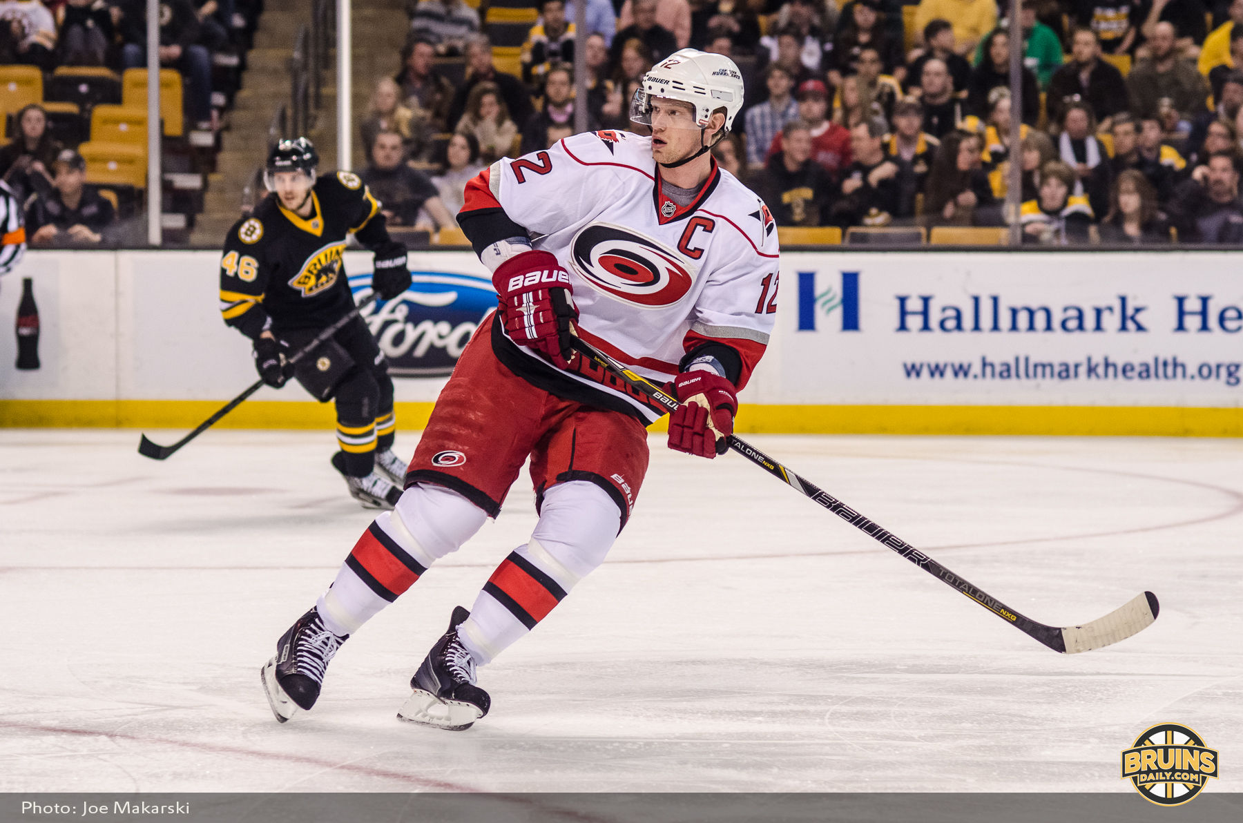 Eric Staal looks for an outlet pass